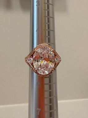 Bomb Party NWOT! Rose Gold-Tone Oval Halo Ring with Sparkling Diamond CZ